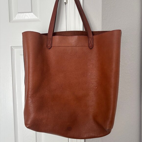Madewell The Large Transport Tote English Saddle - Picture 2 of 5